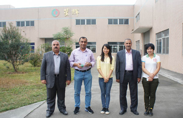 我公司為迪拜客戶提供一系列肉類、蔬菜加工設(shè)備