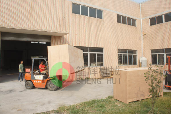 我公司為歐洲GFW公司提供蔬果分選，清洗，切割，風(fēng)干，漂燙設(shè)備