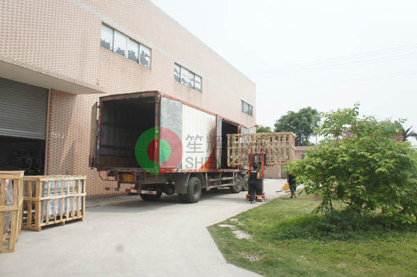 江西客戶向我公司訂購(gòu)切菜機(jī)、渦流洗菜機(jī)、脫水機(jī)等蔬菜加工設(shè)備